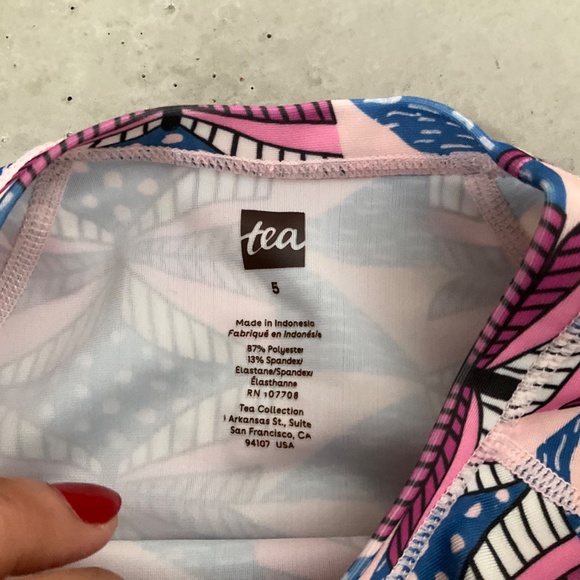 Tea Collection Swim Rash Guard - Picture 3 of 3